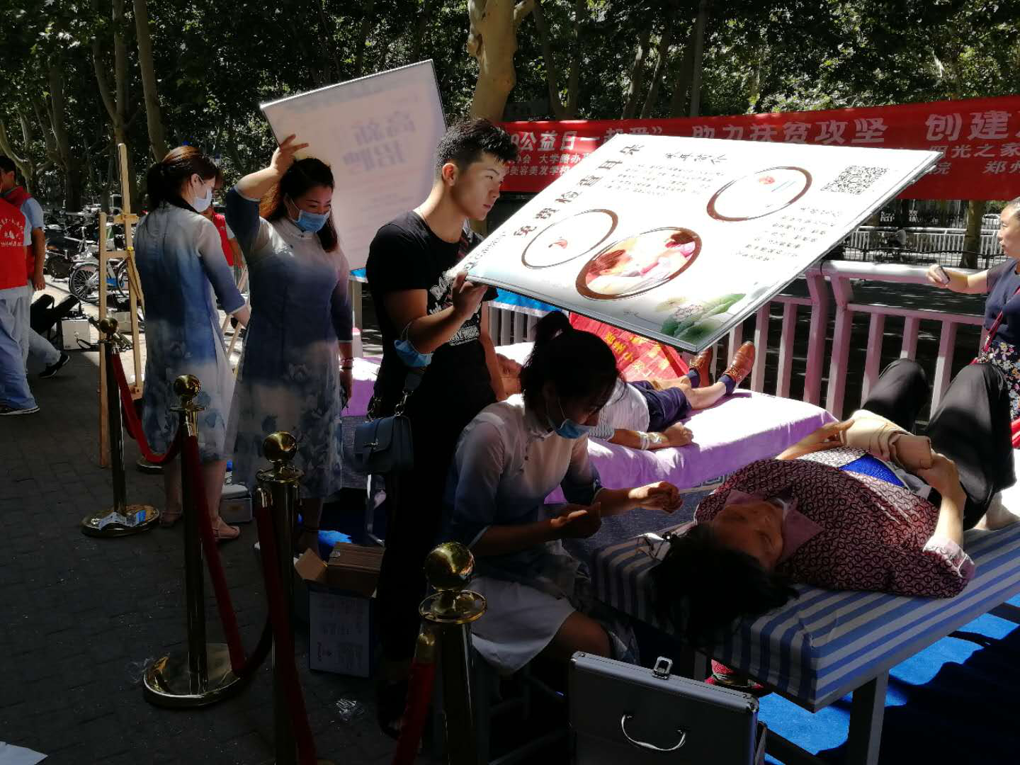 包含沃尔夫斯堡球队将与慈善机构合作，为社区助力的词条